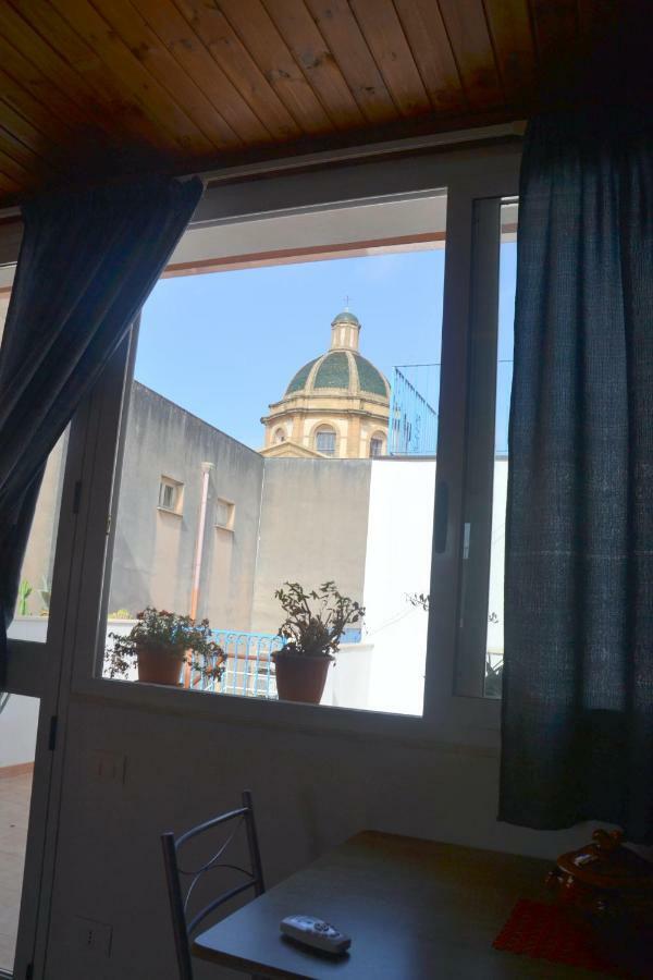 Case Vazzana - Cortile Sant'Agostino Мазара-дель-Валло Экстерьер фото