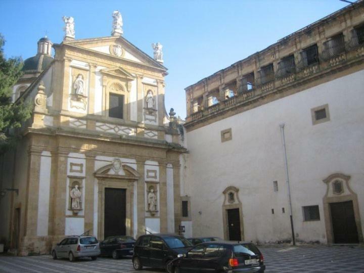 Case Vazzana - Cortile Sant'Agostino Мазара-дель-Валло Экстерьер фото